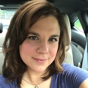 Meet your Posher, Courtney